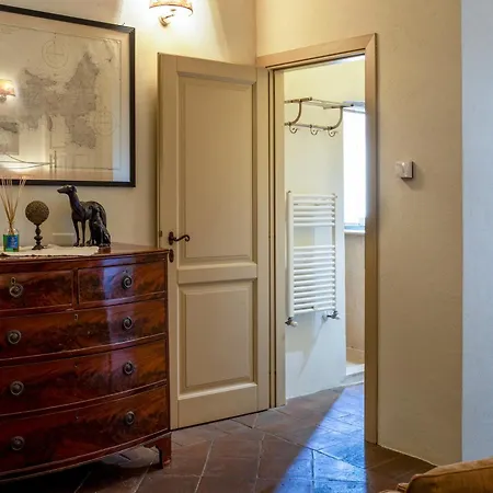 La Di Toscana Bed & Breakfast 3*