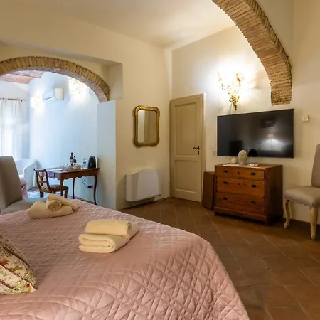 Bed and breakfast La Di Toscana 4*